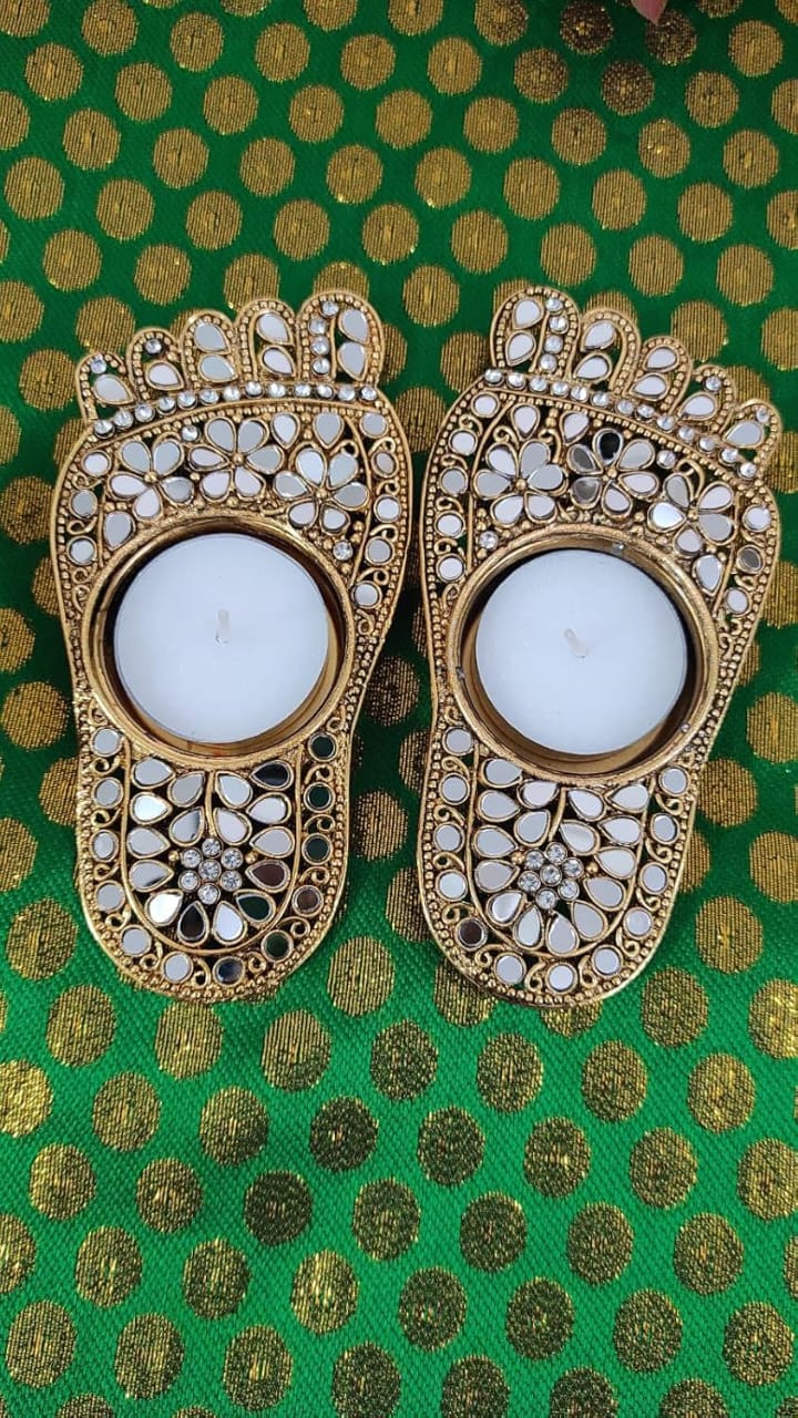 Craft & Glow collections Lakshmi paduka with Candle Holder in Lakshmi paduka Shape, Brass with Golden kundan Work 13 * 7 cm